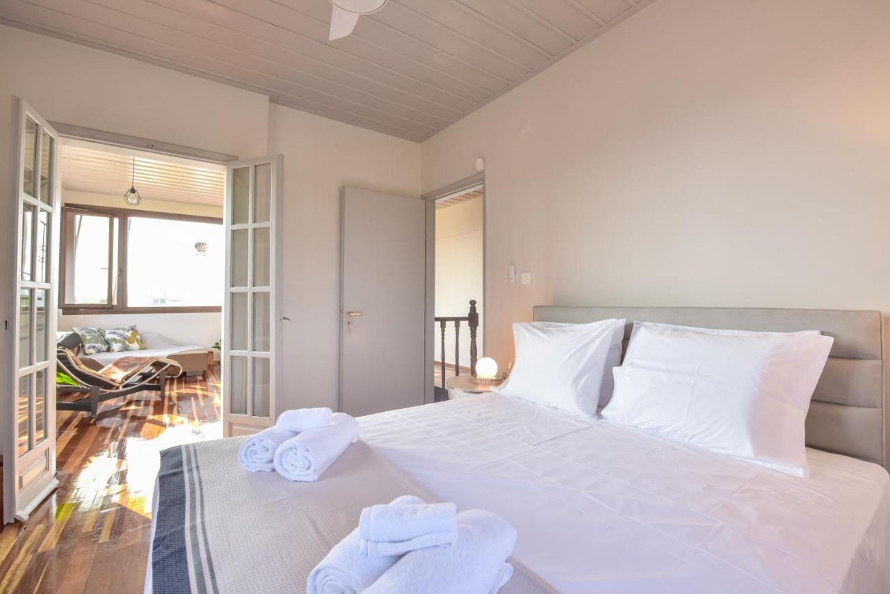 Alexandre Maison Beachfront Gialova Vacation Home Exterior foto